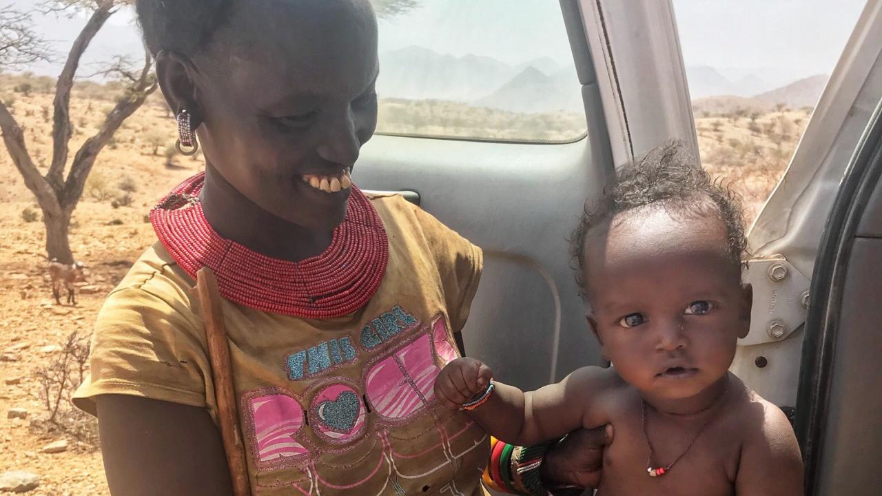 woman and child in Samburu Kenya